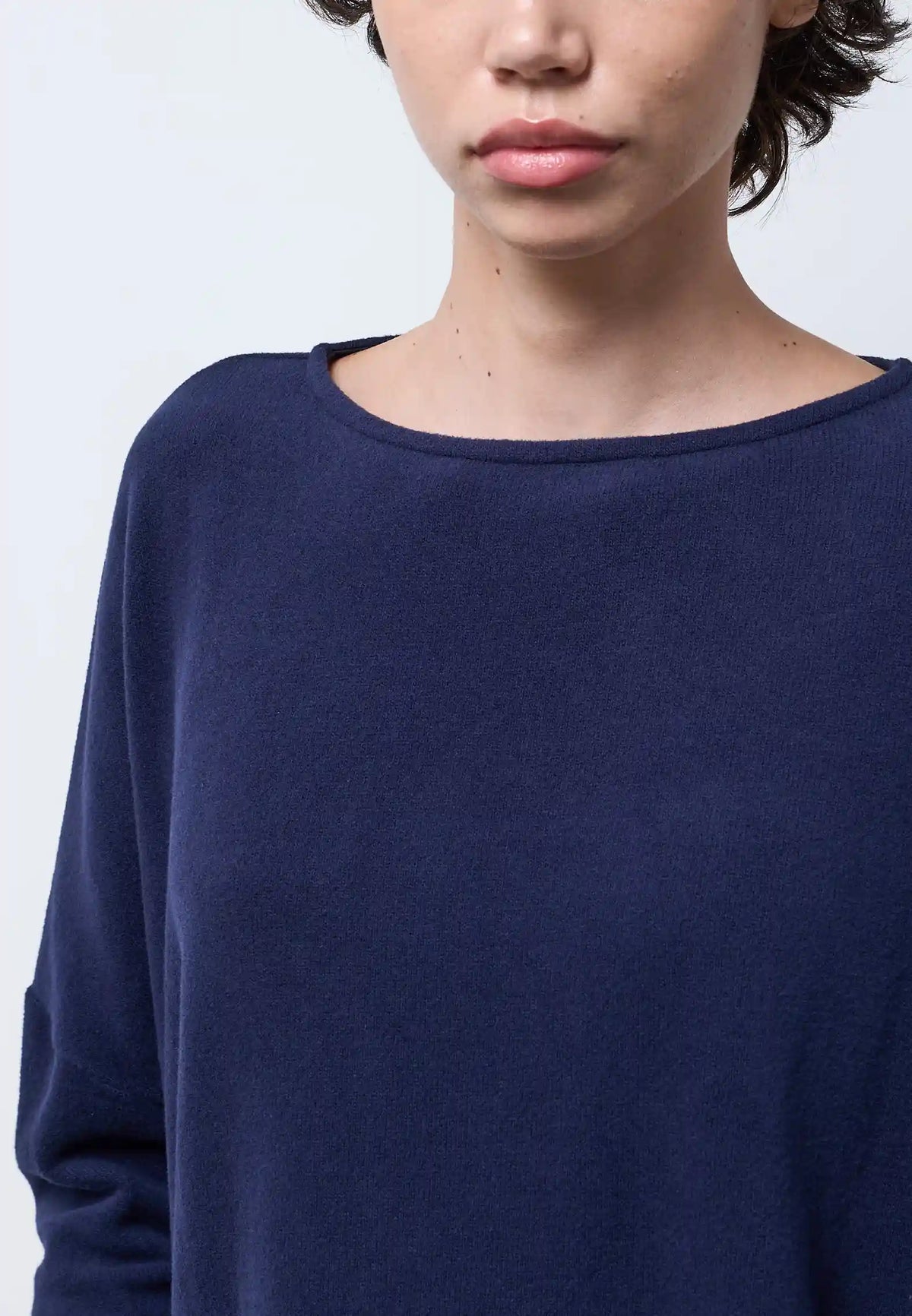 Maglia di forma quadrata scollo barca arrotondato — OCEANO