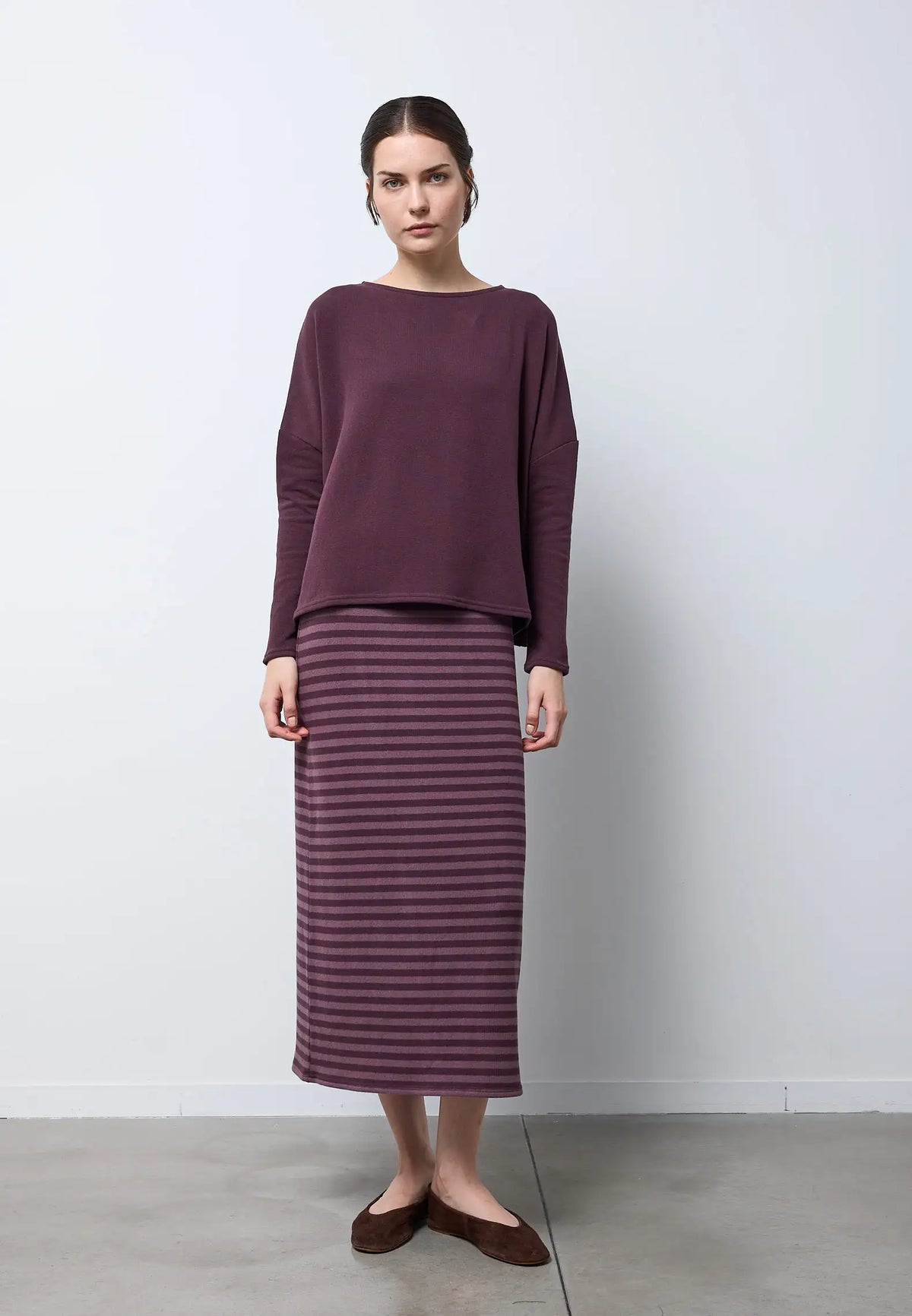 Maglia di forma quadrata scollo barca arrotondato — FIG