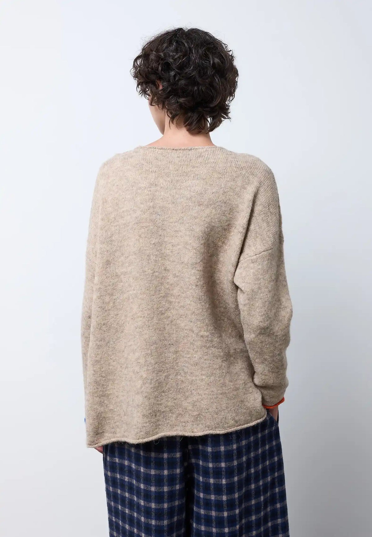 Pullover patch — ALMOND