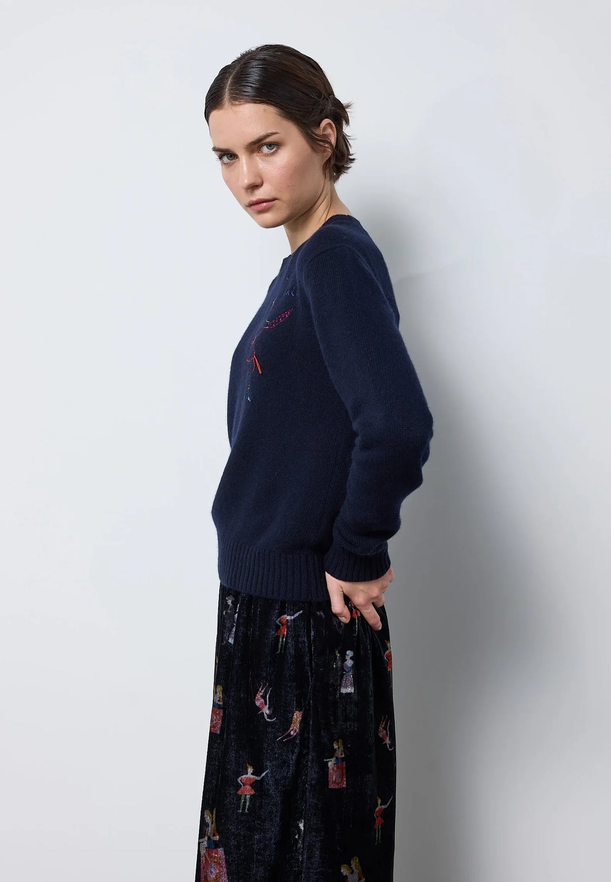 Maglia girocollo con coste fondo e polsi — NAVY