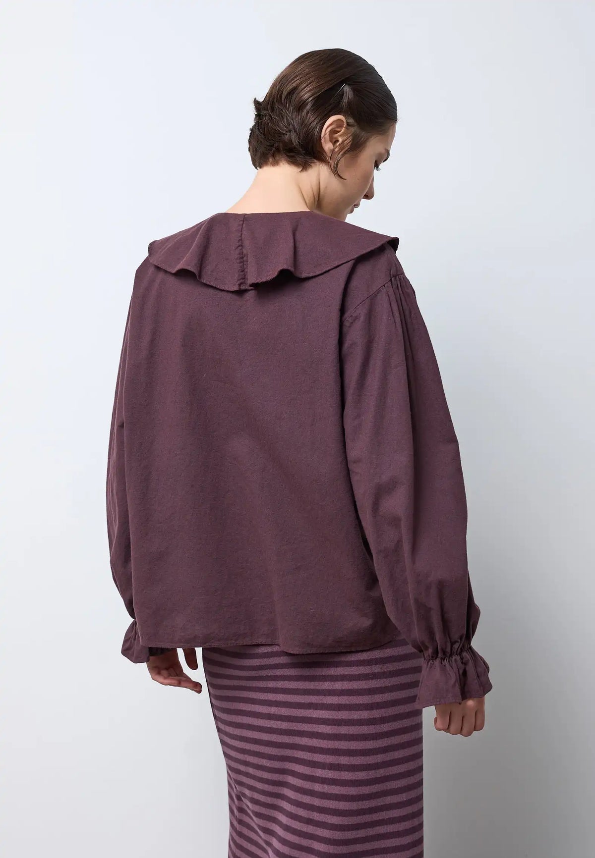 Blusa con collo a balza — FIG