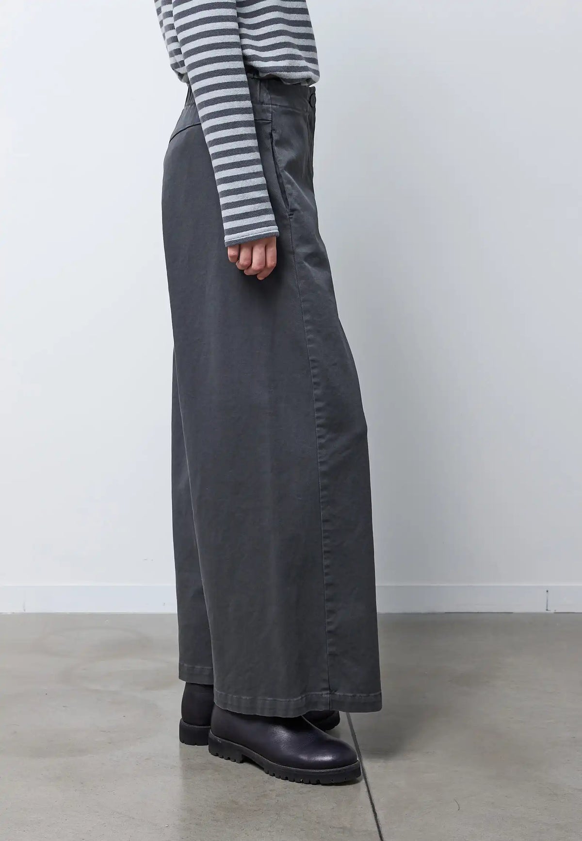 Pantalone regular — ANTRACITE