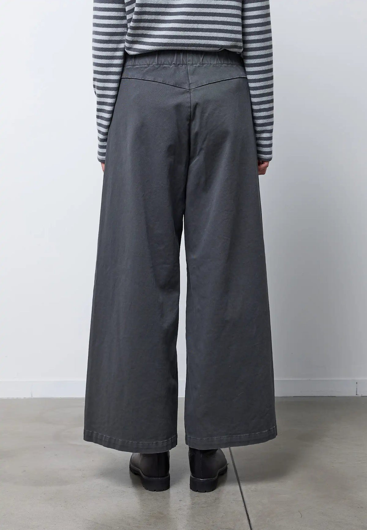 Pantalone regular — ANTRACITE