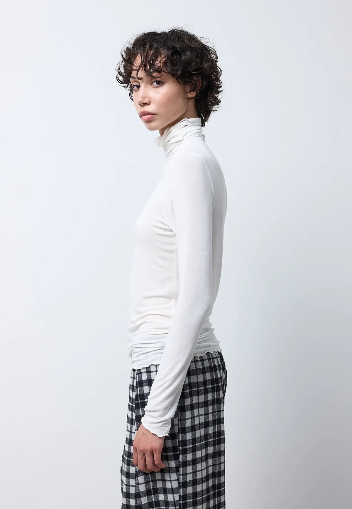 Maglia collo alto manica lunga — IVORY