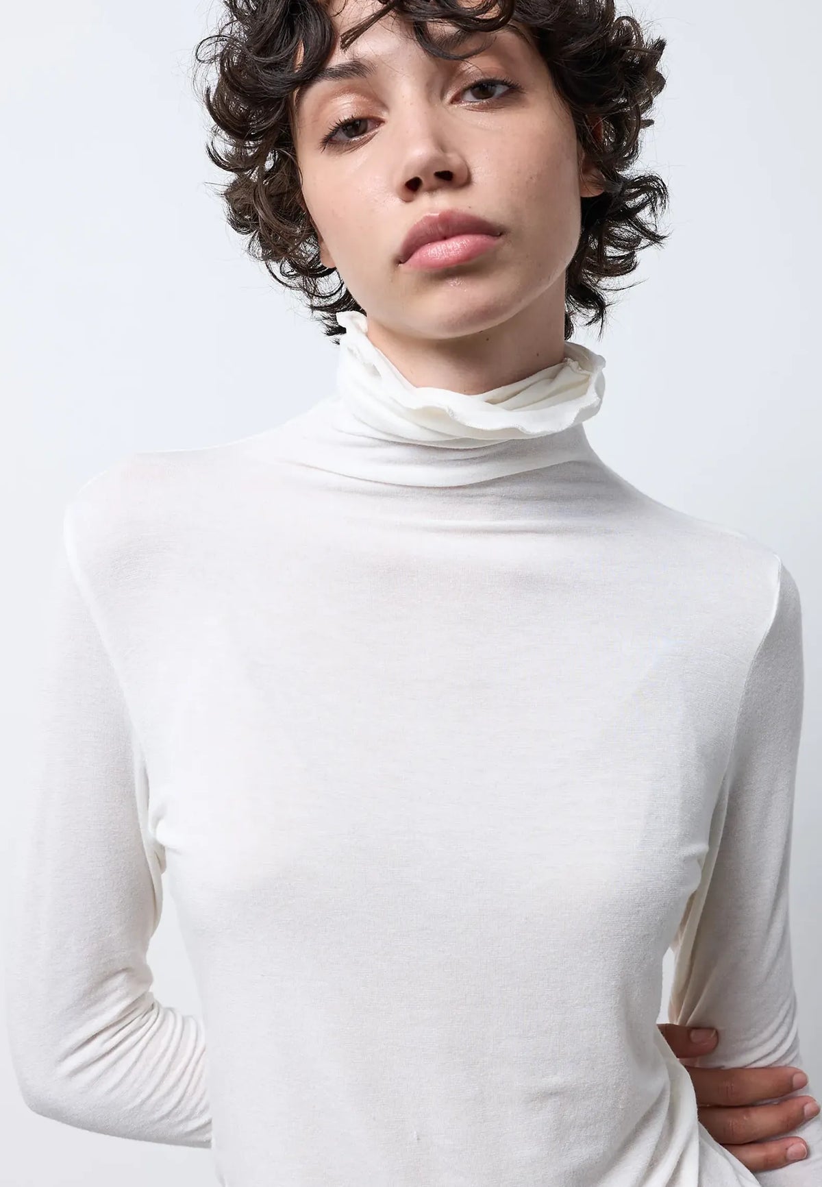 Maglia collo alto manica lunga — IVORY