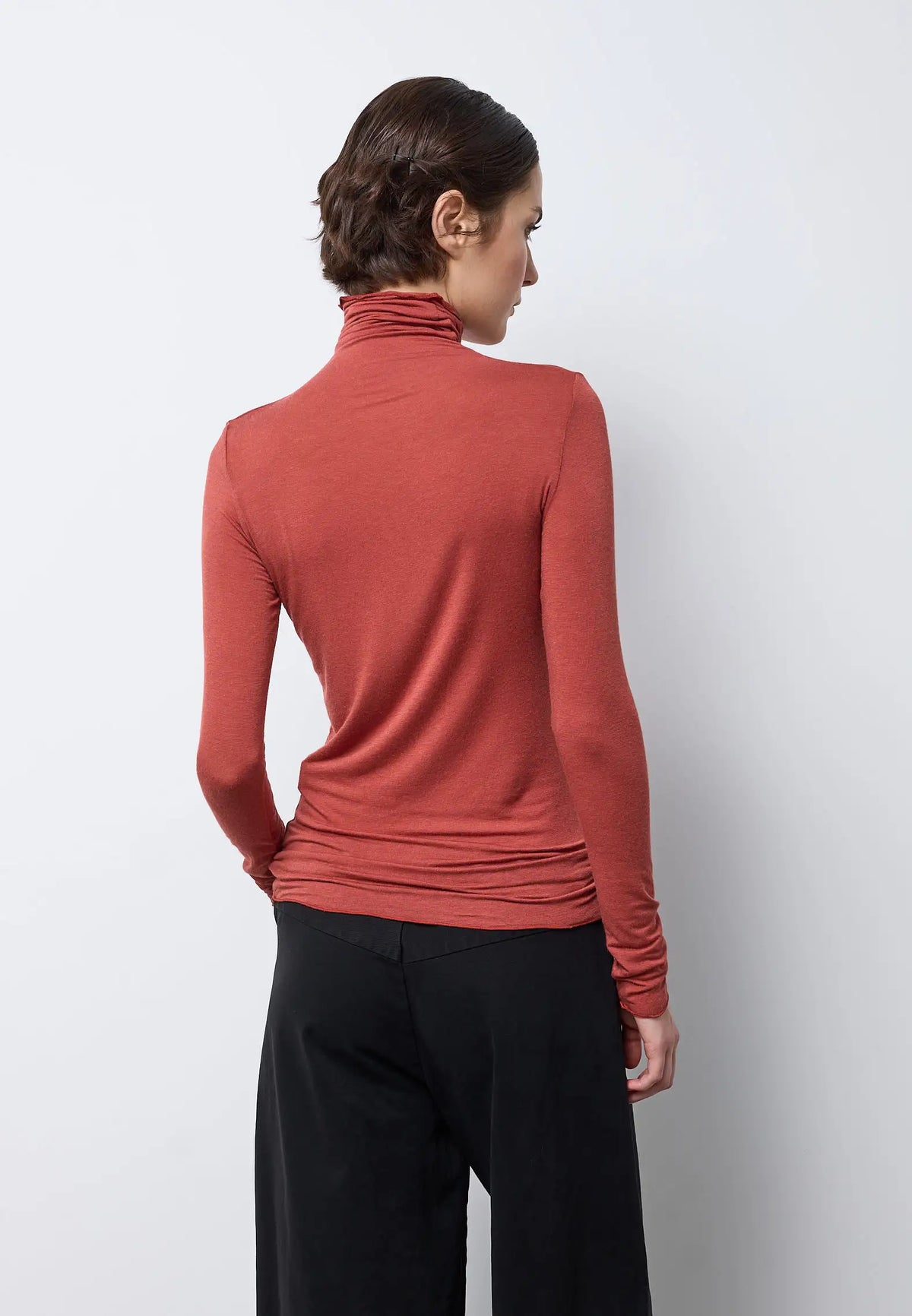 Maglia collo alto manica lunga — ROSSO