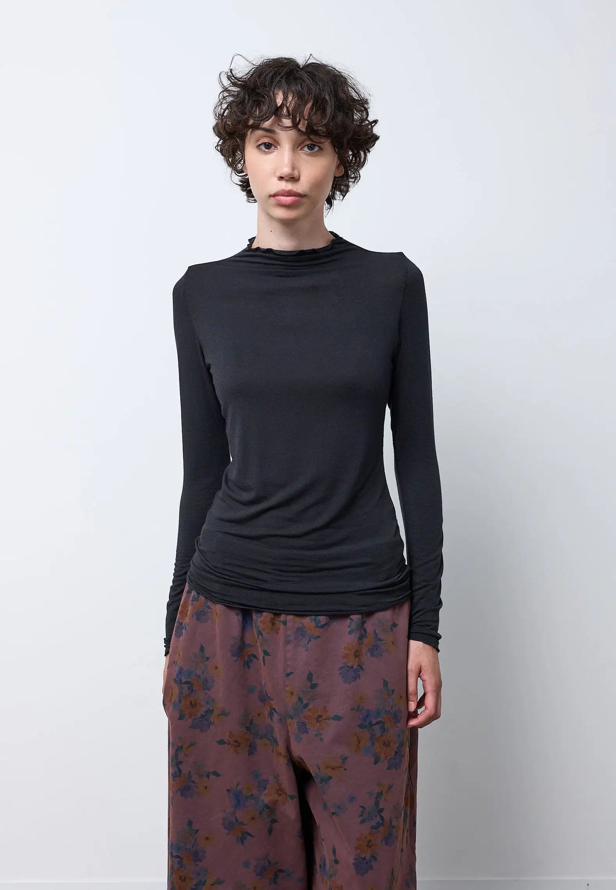 Maglia collo cratere — NERO