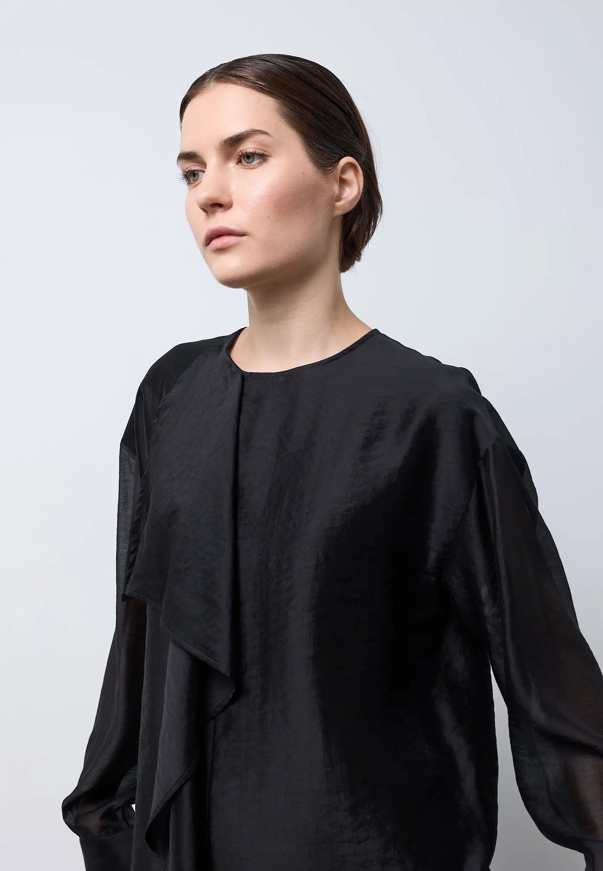 Camicia con drappeggio