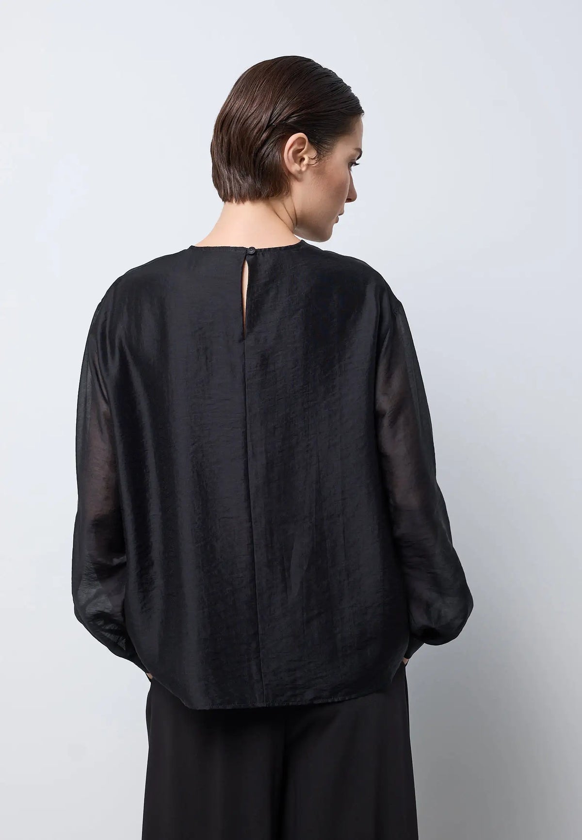 Blusa girocollo — NERO