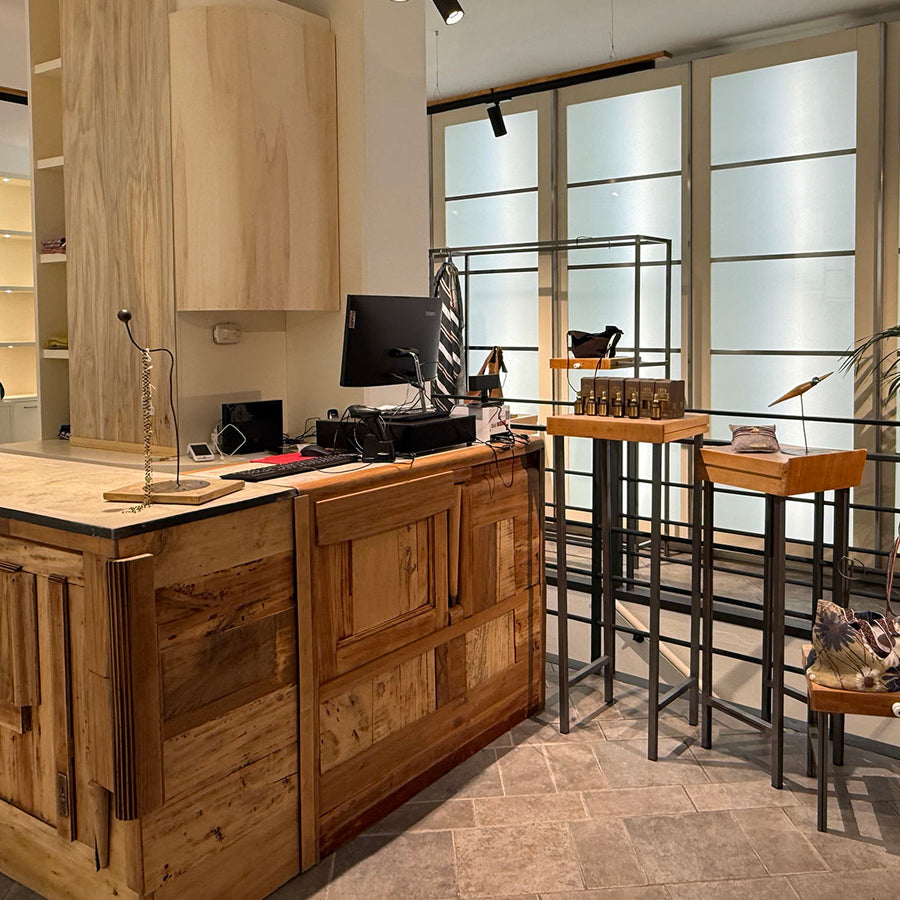 Neirami Store Novara